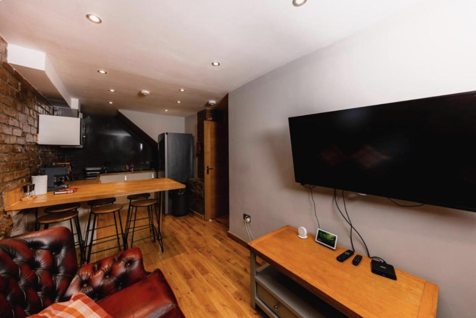 Superb Luxury Apartment By Canal - Central 爱丁堡 外观 照片