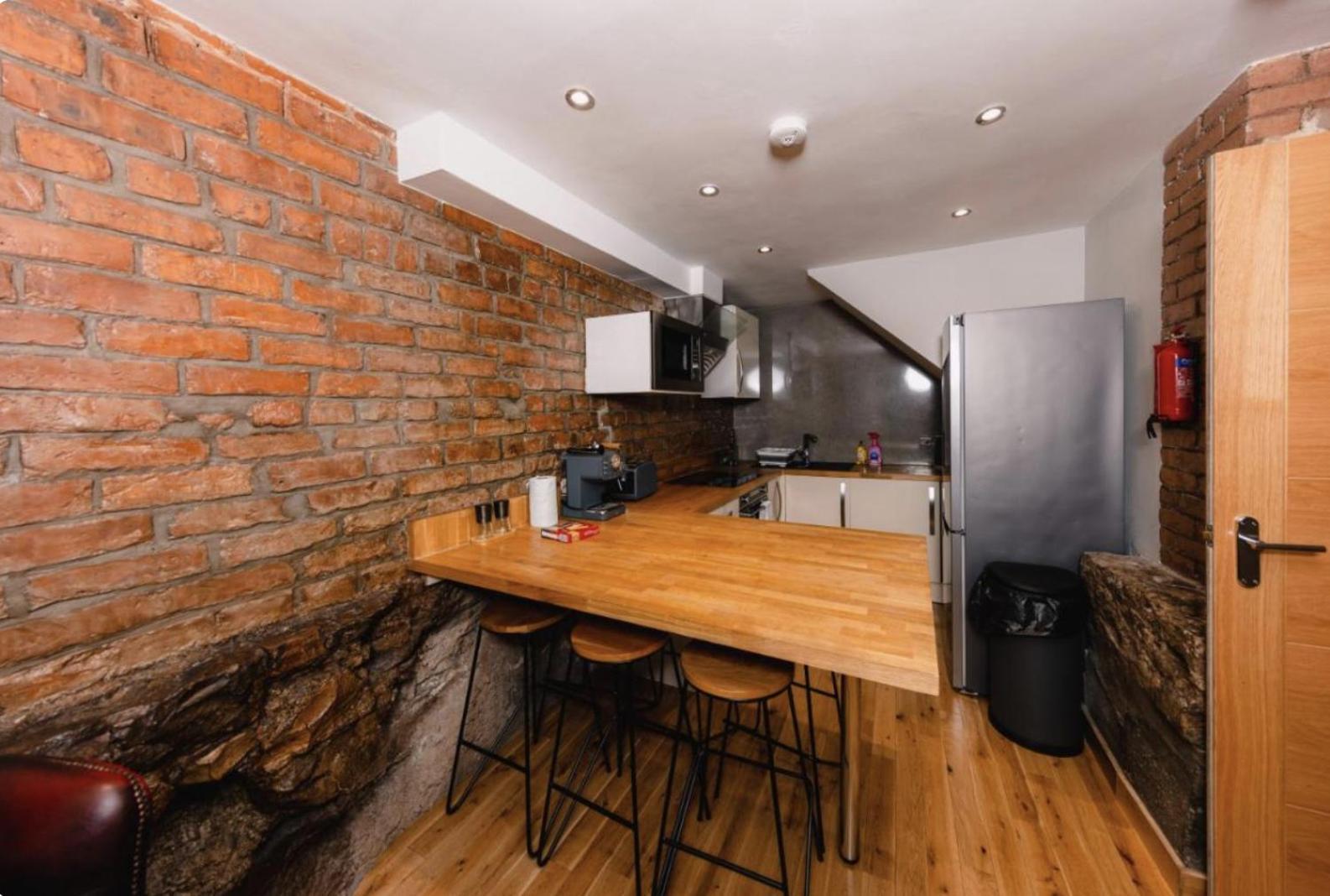 Superb Luxury Apartment By Canal - Central 爱丁堡 外观 照片